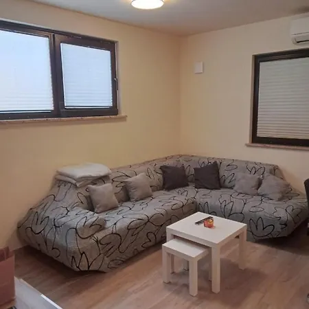 Apartma Doro